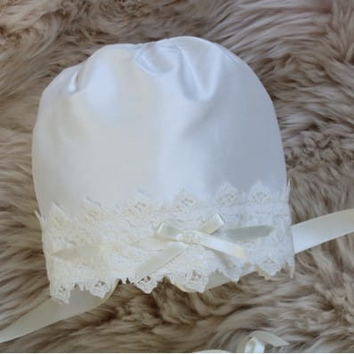 Silk and lace baptism bonnet for Girls